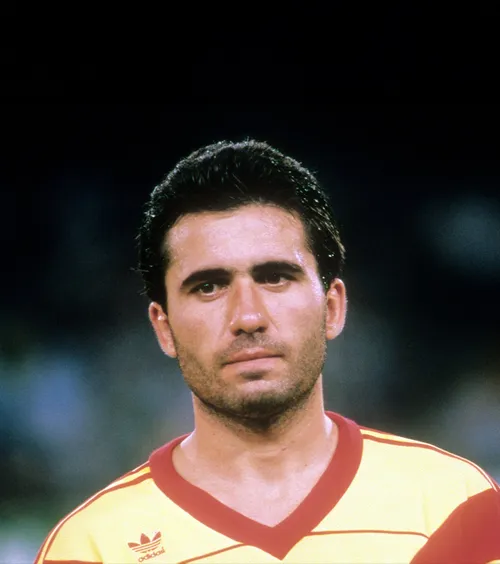 Hagi, analizat de Liverpool     Ce a notat scouterul  trimis să-l urmărească pe „Rege”, cu doar câteva luni înainte de transferul la Real Madrid