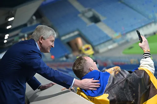 Rinat Ahmetov, patronul lui Shakhtar, prima oară pe stadion după 12 ani, la meciul cu Alkmaar