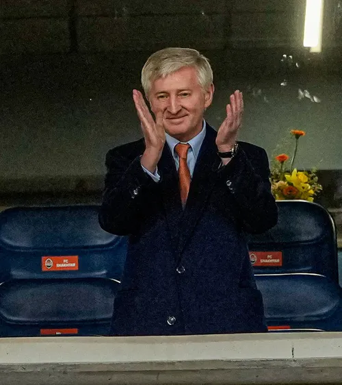 Pentru Luce, și-a încălcat promisiunea    Patronul lui Shakhtar s-a întors pe stadion  după 12 ani. Ce anunțase în 2014. Alt gest pentru Mircea Lucescu