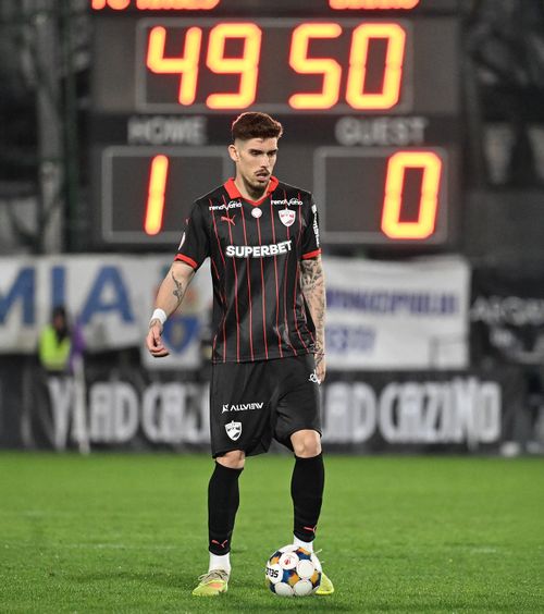 Accidentări de ultimă oră la Dinamo  Problemele au apărut fix înainte de meciul cu CFR: „Nici   n-au făcut deplasarea”