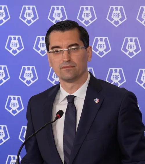 Burleanu confirmă: Hagi selecționer  Președintele FRF a anunțat startul negocierilor:   „Cea mai bună opțiune”.  Ce se întâmplă cu Stoichiță