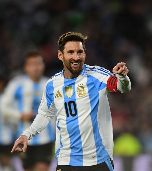 Messi, proprietar de club  Starul argentinian a cumpărat   o echipă din Spania:  „Consolidează legăturile strânse cu Barcelona”
