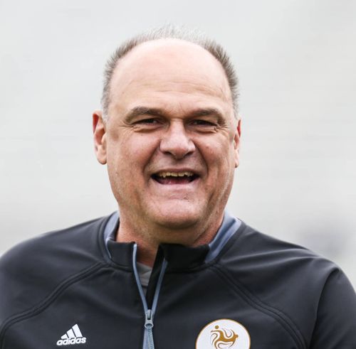 Doliu în lumea baschetului    Oscar Schmidt,  deținătorul recordului de puncte la Jocurile Olimpice, a murit la 68 de ani » S-a luptat de ani de zile cu o boală necruțătoare