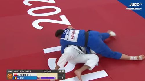 Momentul în care Alex Creț câștigă lupta cu Thomas Scharfetter la Campionatele Europene de judo de la Tbilisi. Foto: Captură YouTube, @Judoka2478