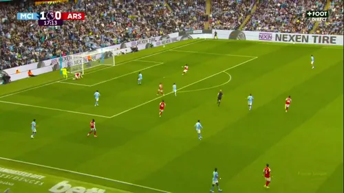 City - Arsenal, gafa lui Donnarumma Captura X (7).jpg