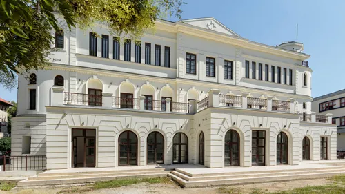 Renașterea Conacului Oteteleșanu. Faimoși pentru baluri răsunătoare și terasa boemă din inima orașului, Oteteleșanii au marcat viața mondenă a Bucureștiului