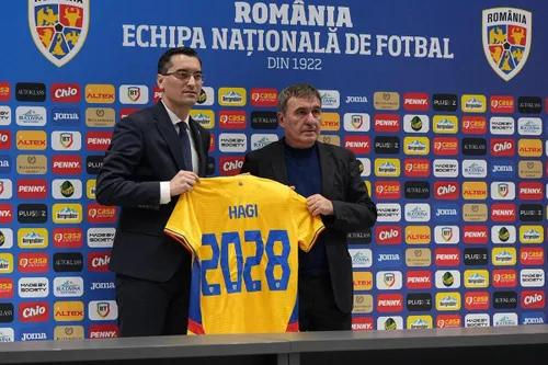 Prezentarea lui Gheorghe Hagi în funcția de selecționer al României. Foto: Iosif Popescu/GOLAZO.ro