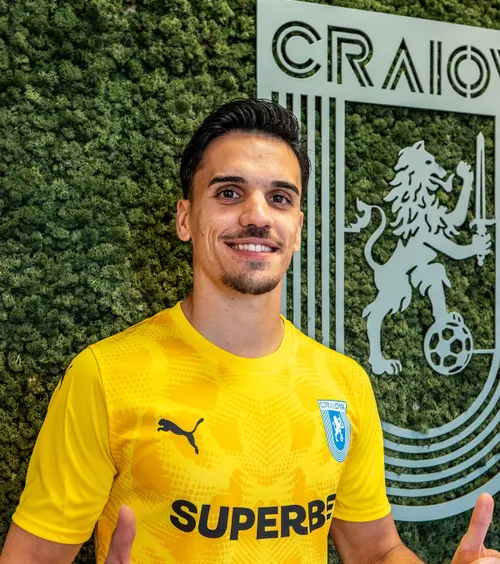 Soluție de urgență  Universitatea Craiova a anunțat oficial transferul portarului   Joao Goncalves