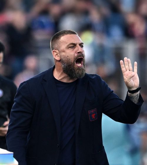 Extenuat la echipa lui Șucu  Daniele De Rossi a vorbit despre experiența pe care a avut-o până acum la   Genoa:  „Sunt aici de 5 luni, dar au părut 10 ani” 