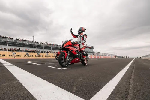 Cel mai nou și modern  Circuit de curse FIA/FIM din Bulgaria găzduiește primul său weekend internațional de   curse de motociclete