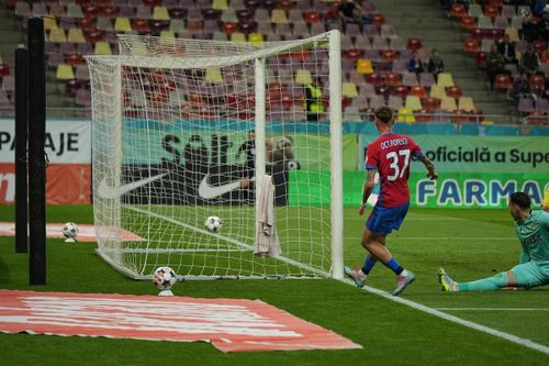 FCSB - Petrolul Foto Iosif Popescu - GOLAZO.ro.jpeg