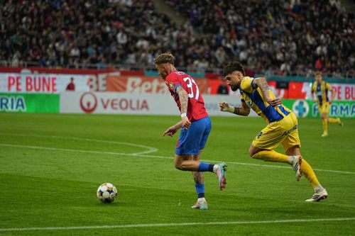 FCSB - Petrolul Foto Iosif Popescu - GOLAZO.ro .jpeg