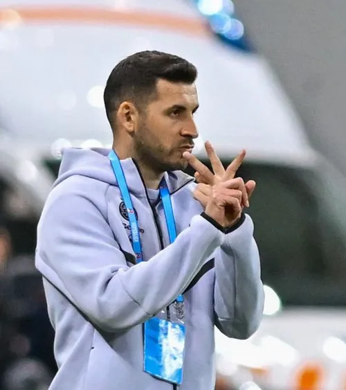 „Știm că patronul nu e de acord”    Noul antrenor al lui FCSB,  despre viitorul său la echipă, golul primit cu Petrolul și tinerii roș-albaștri
