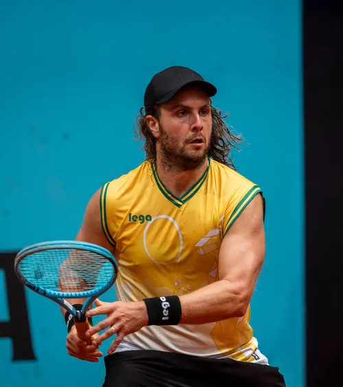 „A fost o rușine? Da! Rasism? Da!”    VIDEO.   Scos din minți de   publicul de la Madrid Open:  „Lucrurile s-au încins, au scăpat de sub control”