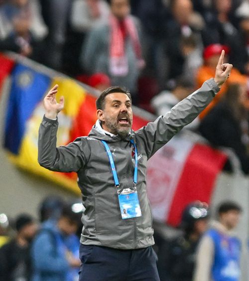 Kopic s-a enervat    Întrebarea care l-a deranjat  pe croat, înaintea meciului Dinamo - Rapid: „Nimic altceva. Zero!”