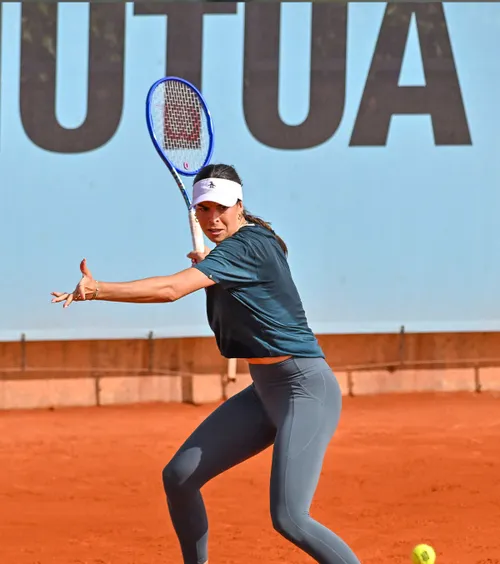 Jaqueline Cristian, învinsă de Sabalenka   Românca n-a putut ține pasul cu   liderul mondial