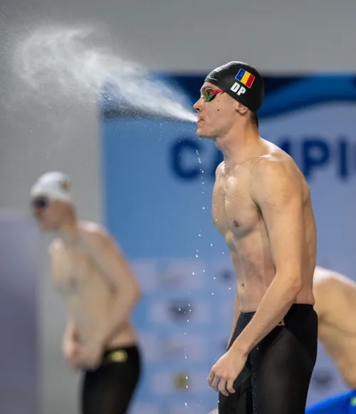 Popovici, a cincea medalie la Naționale  Bronz alături de Dinamo la 4x100m mixt masculin!   Decizie surprinzătoare luată de David  la ultima probă