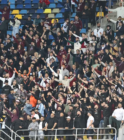 „Afară din Giulești!”    VIDEO.     Fanii Rapidului, furioși la final  împotriva propriilor jucători: „Rușine, rușine să vă fie!”