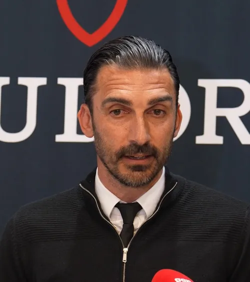 „Mi-am revăzut băieții”     VIDEO.   Ce a declarat Elias Charalambous la revenirea în România: „FCSB va fi mereu   prima opțiune  pentru mine” 