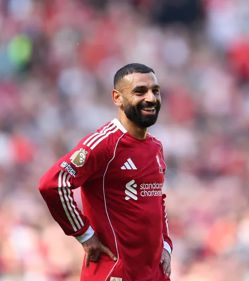 În pole-position pentru Salah  Fosta adversară a lui FCSB îl vrea pe   superstarul  lui Liverpool!