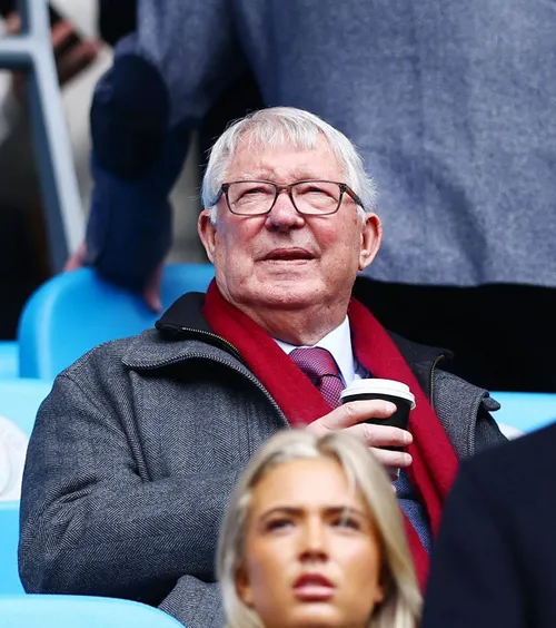 Sir Alex Ferguson, dus la spital  Legendarului antrenor   i s-a făcut rău  înainte de Manchester United - Liverpool