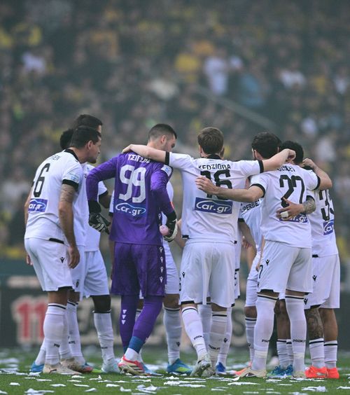 PAOK, victorie crucială   Echipa lui Răzvan Lucescu a câștigat   derby-ul cu Olympiacos  și rămâne în cursa pentru Liga Campionilor