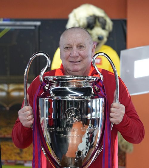 „Ne-a fost teamă de arbitraj”    INTERVIU.  Adrian Bumbescu la 40 de ani de la finala de la Sevilla! Secretul Stelei și   regretul de la sosirea în țară:  „Am fost naivi”