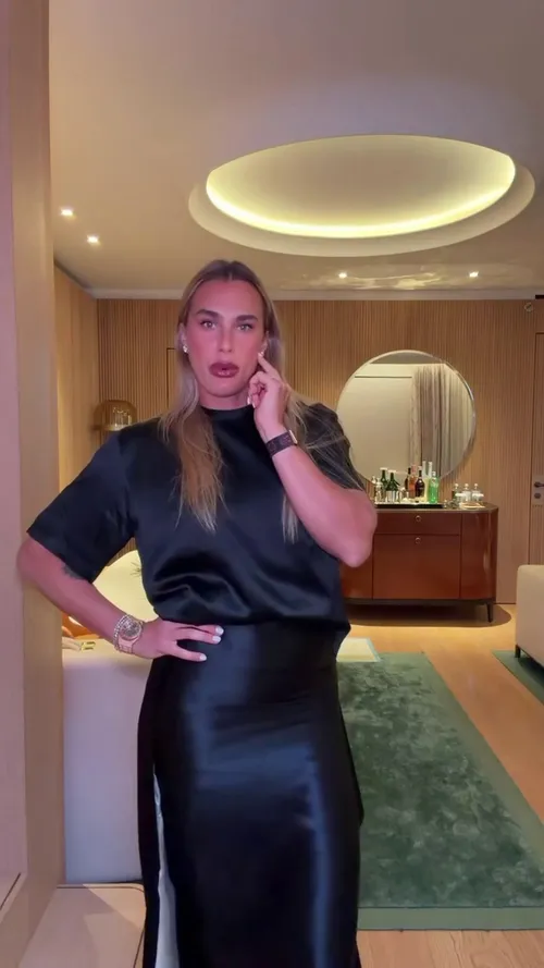 Outfit pentru Roland Garros    FOTO:    Aryna Sabalenka  și-a prezentat echipamentul pentru turneul de la Paris: un „supersuit” Nike