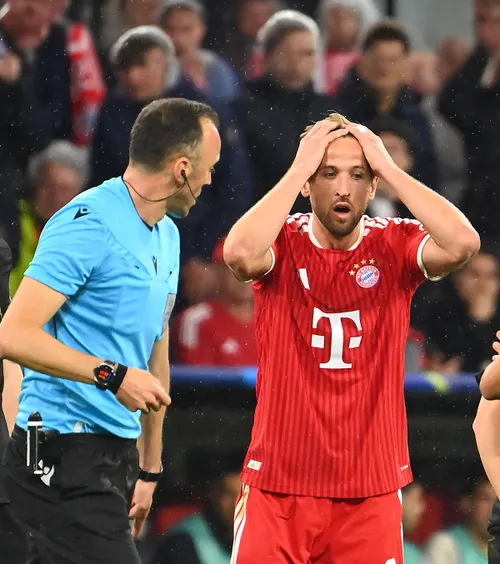 Penalty la Bayern - PSG?    FOTO.    Regula necunoscută  care lămurește definitiv faza controversată din semifinalele Ligii Campionilor