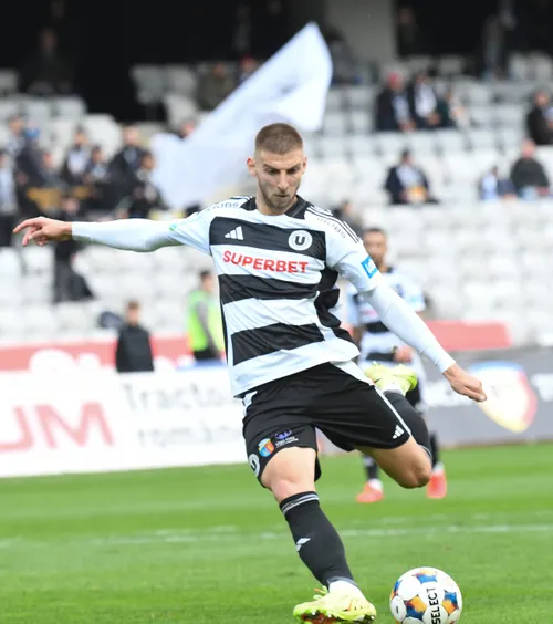 Golgeterul e apt pentru Rapid   Ce spune Cristiano Bergodi despre   revenirea  de la U Cluj: „Este pregătit”