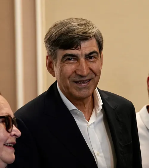 Victor Pițurcă la 70 de ani   Ce evită complet să consume   pentru a fi în formă:  „Fac 2-3 ore de sport pe zi” 