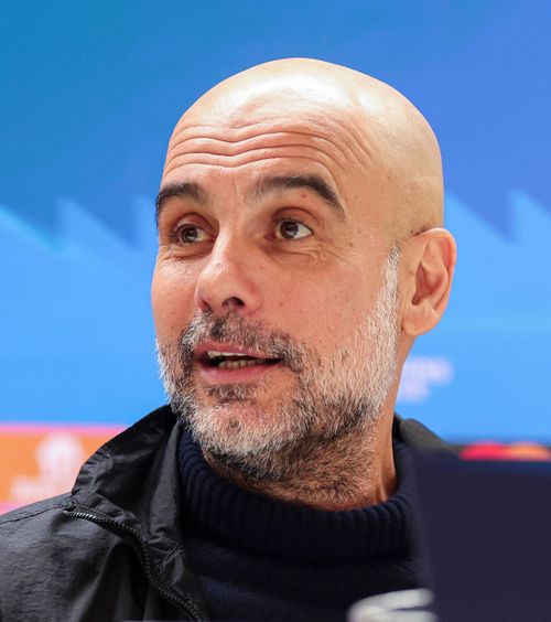 Dorința lui Guardiola    VIDEO.  Antrenorul lui Manchester City și-a încrucișat brațele,   a rostit patru cuvinte  și i-a făcut pe toți să râdă
