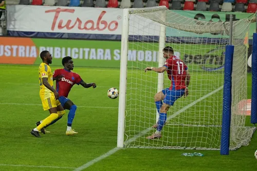FCSB - Unirea Slobozia, meci. Foto: Iosif Popescu/GOLAZO.ro