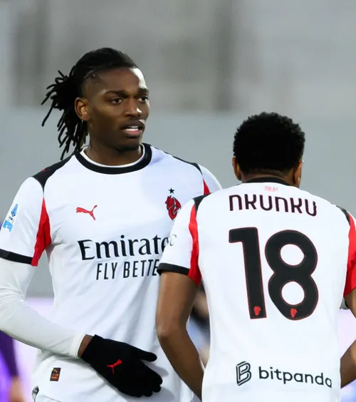 „Fotbalul lui Allegri, în direcția opusă”   AC Milan,   ținta criticilor  după perioada dezastruoasă din campionat: „Nu e sustenabil”