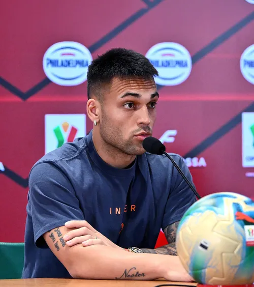 „Au fost multe îndoieli la început”  Lautaro Martinez dezvăluie   ce a schimbat Cristi Chivu  de când a venit la Inter: „Acesta este cuvântul-cheie”