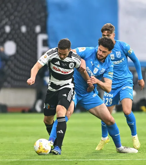 LIVE      U Cluj - U Craiova,  în finala Cupei României » Ocazii mari în startul meciului 