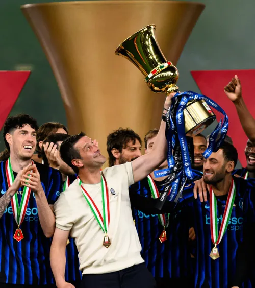 Mărturia lui Cristi Chivu  Românul, declarație dureroasă după ce a cucerit   Cupa Italiei:  „M-a rănit ce au citit copiii mei”