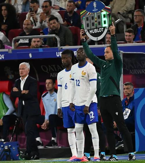 Camavinga nu merge la Mondial  Deschamps a anunțat   lotul Franței  pentru CM: încă o absență de marcă + convocări-surpriză