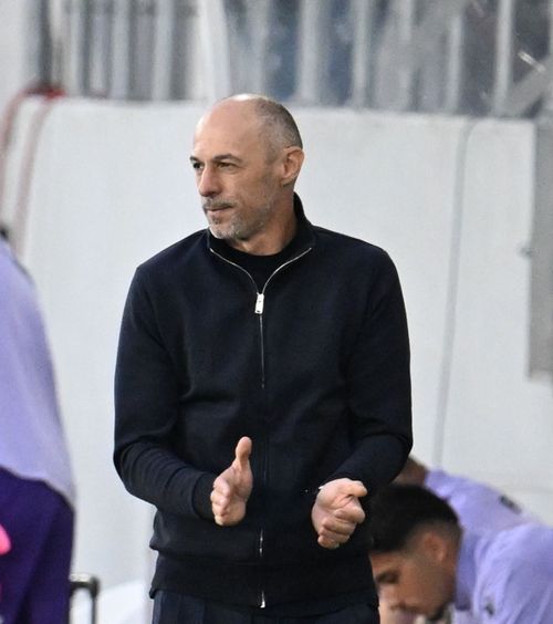 „În prima repriză nu am existat”    Bogdan Andone,  despre controversată cu Pîrvu și Koljic în prim-plan: „Jucătorul Rapidului nu mai avea mingea în control”
