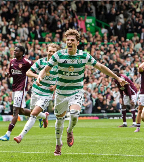 Celtic, din nou campioană în Scoția    FOTO.  Hearts   a ratat trofeul  în ultimele minute, după un gol validat de VAR! Finalul, la fel ca în derby-ul Cehiei