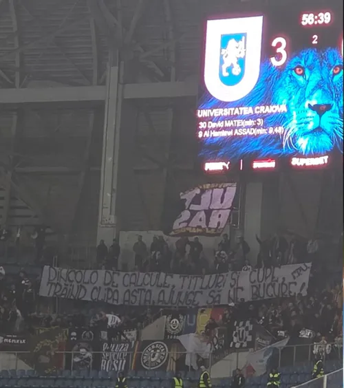 Le-au întors spatele      VIDEO.   Ce făceau fanii lui U Cluj   la 0-3 pentru Craiova  + gest de zile mari după dezastrul de pe „Oblemenco”