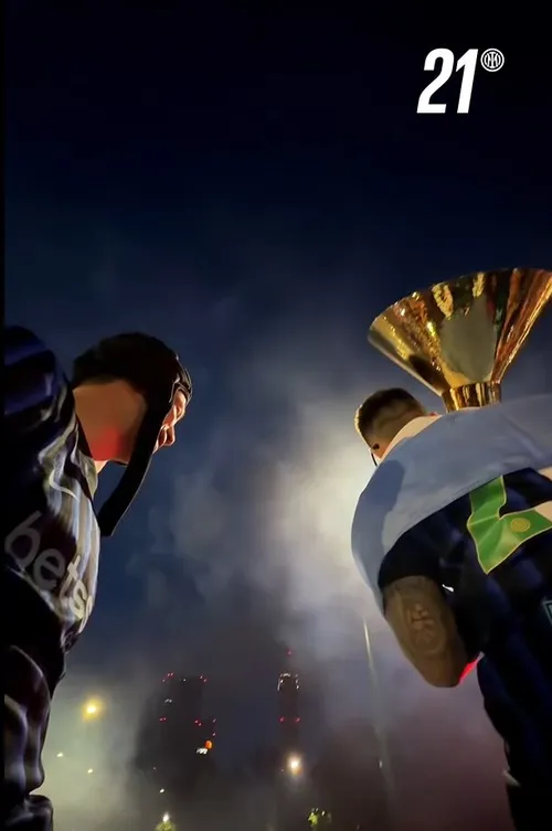 Cristi Chivu cu casca pe cap FOTO Captură video