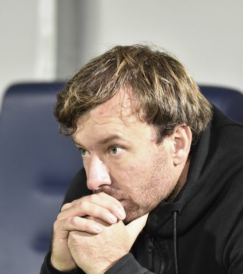 Caz grav în fotbalul feminin    UEFA a suspendat pe viață un antrenor după ce și-a filmat jucătoarele la duș »   Cea mai tânără victimă avea 17 ani