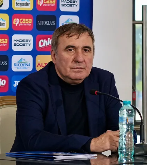 Primele decizii luate de Hagi     VIDEO.  Selecționerul României, la prima conferință de presă   de la instalarea pe bancă:  „Am decis asta”