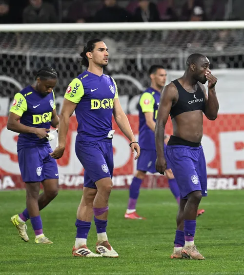 Probleme mari la CFR Cluj  Jucătorii ar urma să dea un ultimatum clubului:   gata să plece dacă nu își primesc banii!