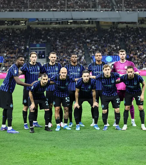 Chivu are emoții după event  Doi jucători importanți de la Inter   nu au acceptat  ofertele de prelungire » Care sunt motivele