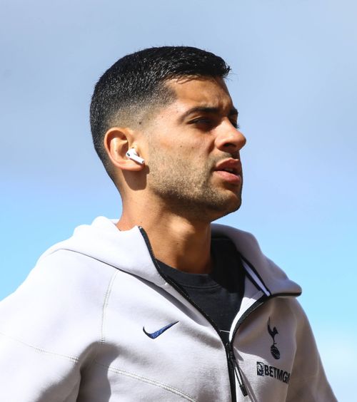 Fanii lui Tottenham au răbufnit    Cristian Romero, pus la zid  după ce a plecat în Argentina, deși echipa sa poate retrograda! Reacția lui De Zerbi