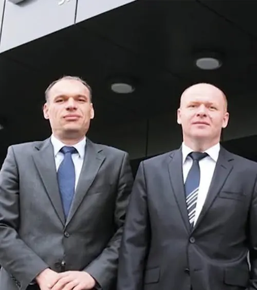 Avere colosală   Ei sunt   cei mai bogați  investitori din fotbalul românesc 