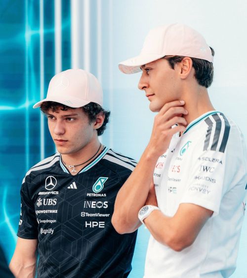 Război la Mercedes!    VIDEO + FOTO.  Russell și Antonelli,   la un pas de coliziune  în cursa de sprint din Canada. Toto Wolff: „Nu te mai plânge!”