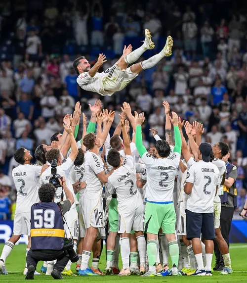 Despărțirea lui Dani Carvajal de Real Madrid pe „Santiago Bernabeu”